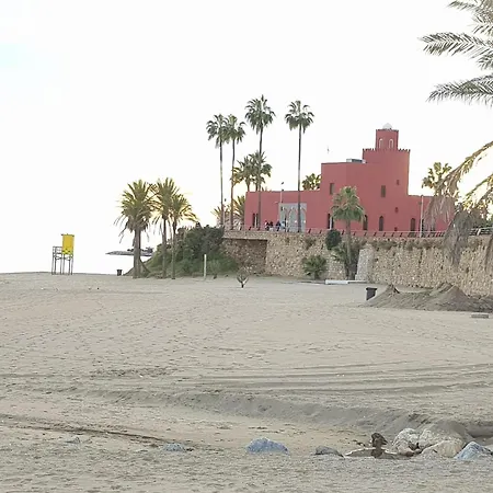 Beachfront With Terrace Appartamento